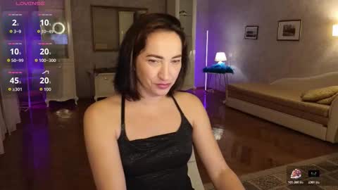 anne_karma online show from October 23, 2025, 9:24 pm