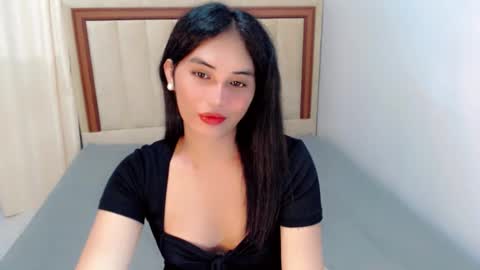 SWEET ANNE online show from September 30, 2025, 7:57 am