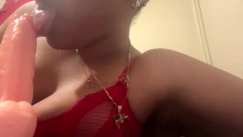 anne_lynn online show from April 30, 2026, 1:34 am