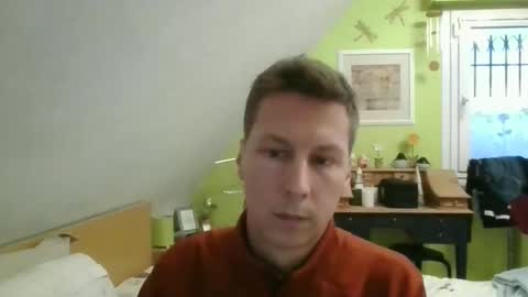 annecylake online show from November 9, 2025, 4:27 pm