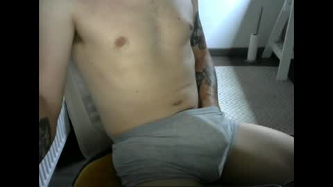 annecylake online show from July 25, 2026, 9:23 pm