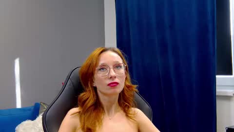 Snapshot of annehove chatting on February 24, 2025, 11:54 am Anne online show from February 24, 2025, 11:54 am