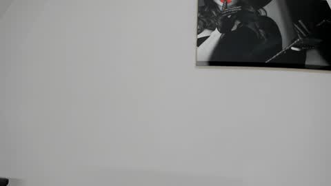 annemona online show from December 20, 2024, 3:42 pm