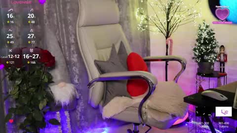 Snapshot of annes_secrettemple chatting on December 7, 2024, 2:24 pm Annes online show from December 7, 2024, 2:24 pm