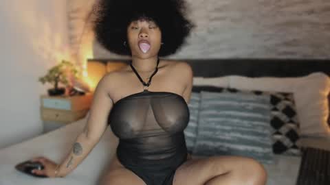 Anneth online show from November 11, 2025, 7:47 pm