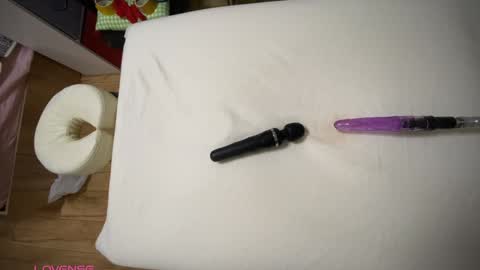 Ann  Serj online show from January 22, 2025, 10:59 pm