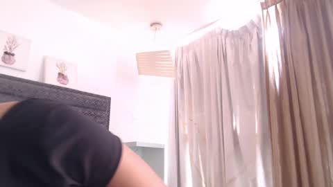 Snapshot of annhouston_ chatting on December 8, 2024, 6:50 pm Ann online show from December 8, 2024, 6:50 pm
