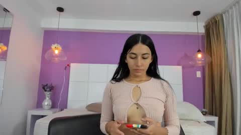 Snapshot of annhouston_ chatting on October 31, 2025, 1:45 pm Ann online show from October 31, 2025, 1:45 pm