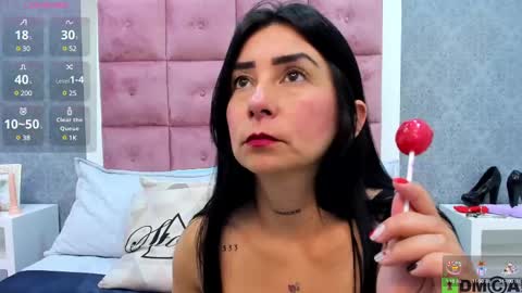Snapshot of anni__love chatting on March 1, 2025, 7:37 pm Anni online show from March 1, 2025, 7:37 pm