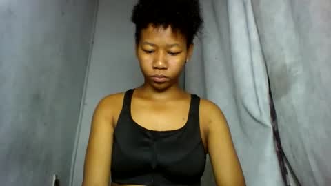 Snapshot of annick98 chatting on February 11, 2026, 8:30 am annick98 online show from February 11, 2026, 8:30 am