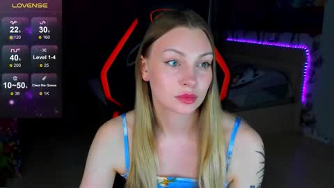 Snapshot of annie69kiss chatting on February 25, 2026, 1:32 pm Annie online show from February 25, 2026, 1:32 pm