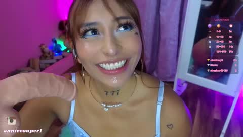 Snapshot of annie_couper chatting on February 13, 2025, 7:42 pm Annie online show from February 13, 2025, 7:42 pm