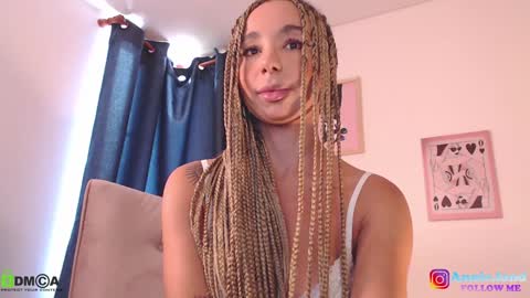 Annie online show from December 11, 2024, 2:33 pm