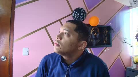 Annie lii online show from November 1, 2025, 1:02 pm