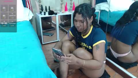 annie_scott_ online show from January 11, 2025, 11:02 pm