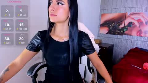 Anniee online show from May 25, 2026, 12:55 pm