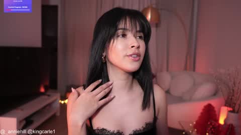 anniehillofficial_ online show from December 23, 2024, 8:14 pm