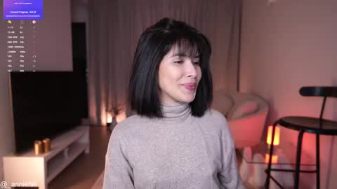 anniehillofficial_ online show from February 19, 2025, 9:03 pm