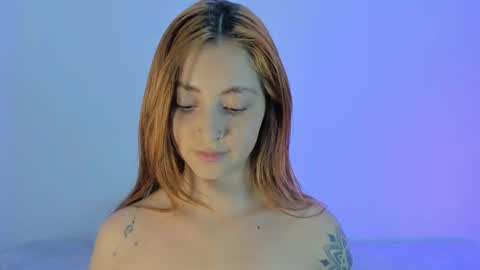 Snapshot of anniemora_ chatting on February 4, 2026, 2:06 am Annie online show from February 4, 2026, 2:06 am