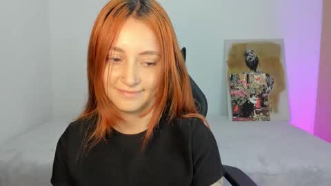 Snapshot of anniemora_ chatting on February 19, 2026, 11:34 pm Annie online show from February 19, 2026, 11:34 pm