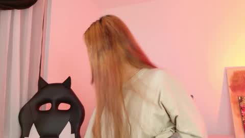 Snapshot of anniemora_ chatting on February 28, 2026, 11:50 pm Annie online show from February 28, 2026, 11:50 pm