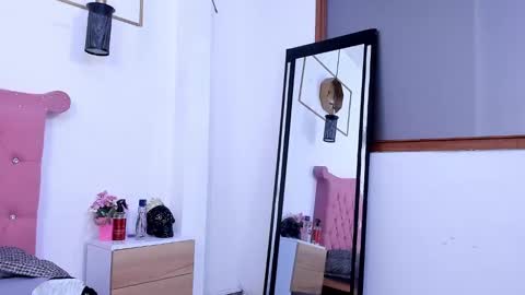 Annie online show from January 20, 2025, 2:46 pm