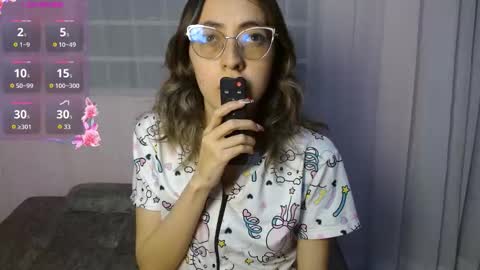 Annie Sparkle online show from December 14, 2025, 2:06 am