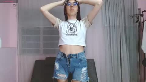 Annie Sparkle online show from July 26, 2026, 12:08 am