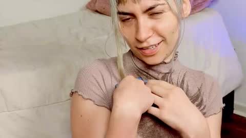 Snapshot of annietinky chatting on September 9, 2025, 1:49 am annietinky online show from September 9, 2025, 1:49 am