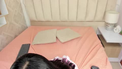 Annie Queen online show from December 23, 2025, 3:15 am