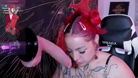 Snapshot of annika_03 chatting on July 16, 2026, 11:22 pm Gise. online show from July 16, 2026, 11:22 pm
