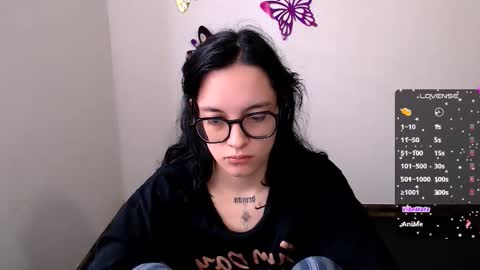 Gaby 3 online show from November 26, 2025, 4:52 pm