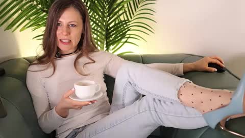 Snapshot of annittastar chatting on March 5, 2026, 2:40 am annittastar online show from March 5, 2026, 2:40 am