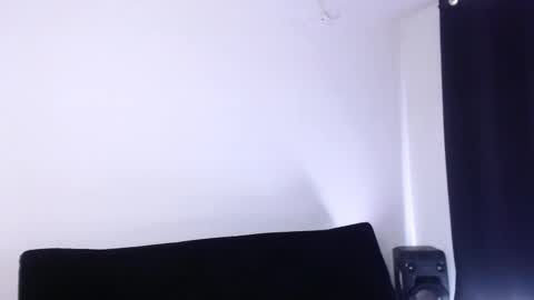 Snapshot of anniwine_ chatting on November 3, 2025, 5:58 pm Anni Wine online show from November 3, 2025, 5:58 pm