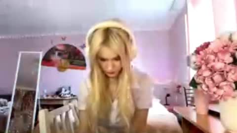 Hello my name is Kate online show from April 30, 2026, 7:04 am