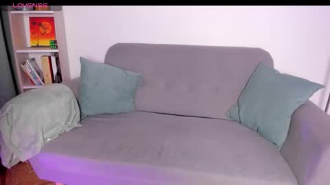 Anntonia Woods  online show from March 14, 2026, 2:50 am