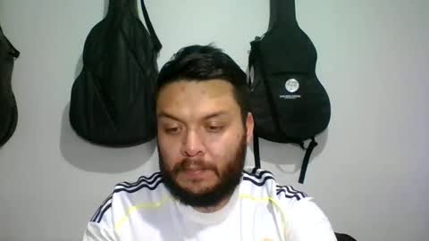 lion kennedy independent model moderator online show from October 7, 2025, 4:42 am