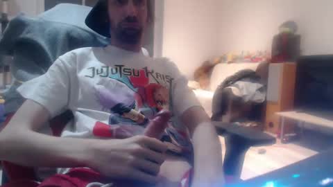 LoyalDog online show from April 22, 2026, 7:04 pm