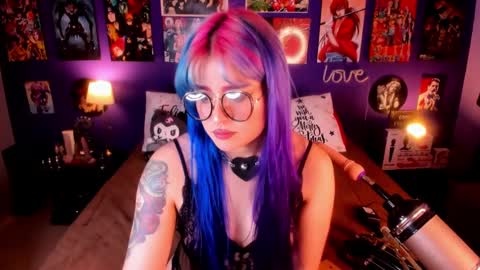 Snapshot of anny_cross chatting on January 18, 2025, 2:14 am Paty online show from January 18, 2025, 2:14 am