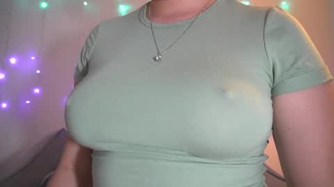 Anny online show from April 13, 2026, 5:46 am