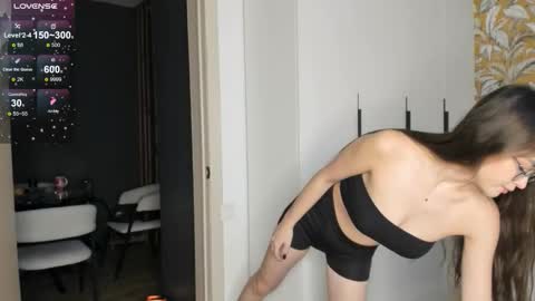 Snapshot of anny_leps chatting on September 12, 2025, 2:28 pm anny_leps online show from September 12, 2025, 2:28 pm