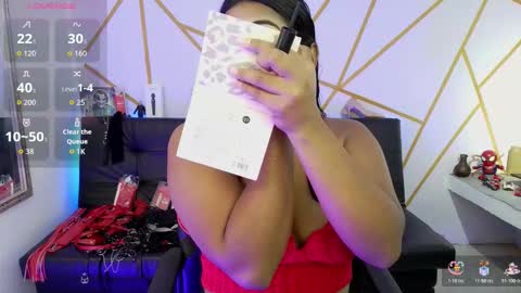 anny_liu18 online show from November 12, 2025, 12:05 pm