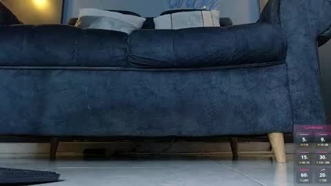 anny_loves online show from June 5, 2026, 6:13 pm