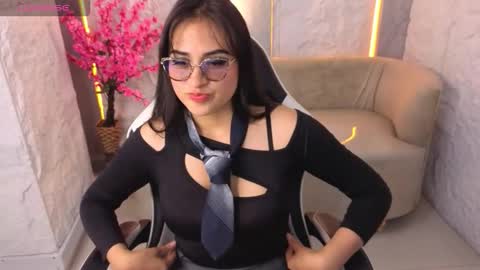 Live 1500am 2100pm COLOMBIAN HOUR online show from November 20, 2025, 8:08 pm