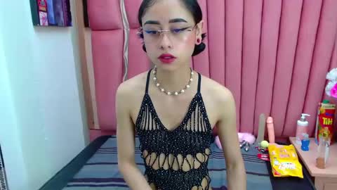 Snapshot of anny_swet chatting on January 23, 2025, 1:24 pm Anny online show from January 23, 2025, 1:24 pm