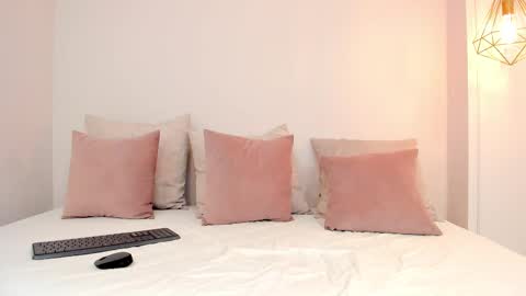 Snapshot of anny_taylorr_ chatting on March 5, 2025, 7:49 pm Anny online show from March 5, 2025, 7:49 pm
