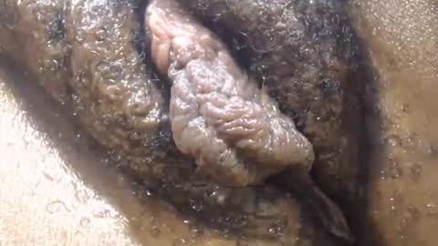 Anny online show from October 20, 2025, 5:24 pm