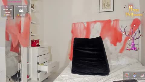 Snapshot of annybigassxxx chatting on October 27, 2025, 5:17 pm Melani online show from October 27, 2025, 5:17 pm