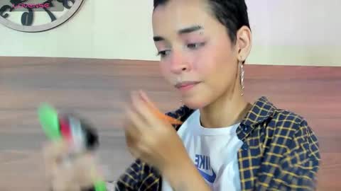 Anny Kitty online show from October 13, 2025, 4:12 am