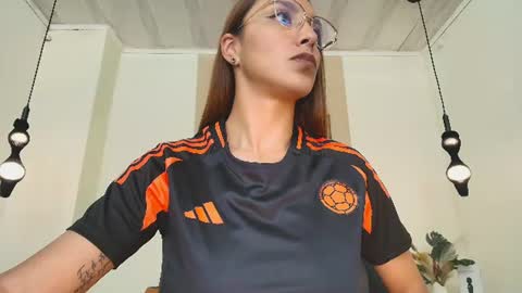 AnnyXhot online show from June 15, 2026, 11:23 am